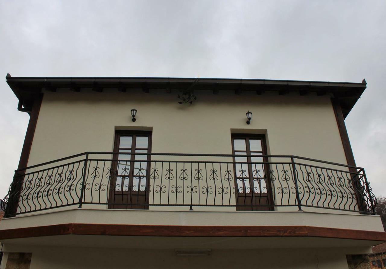 Bridge Apartment Kratovo Luaran gambar